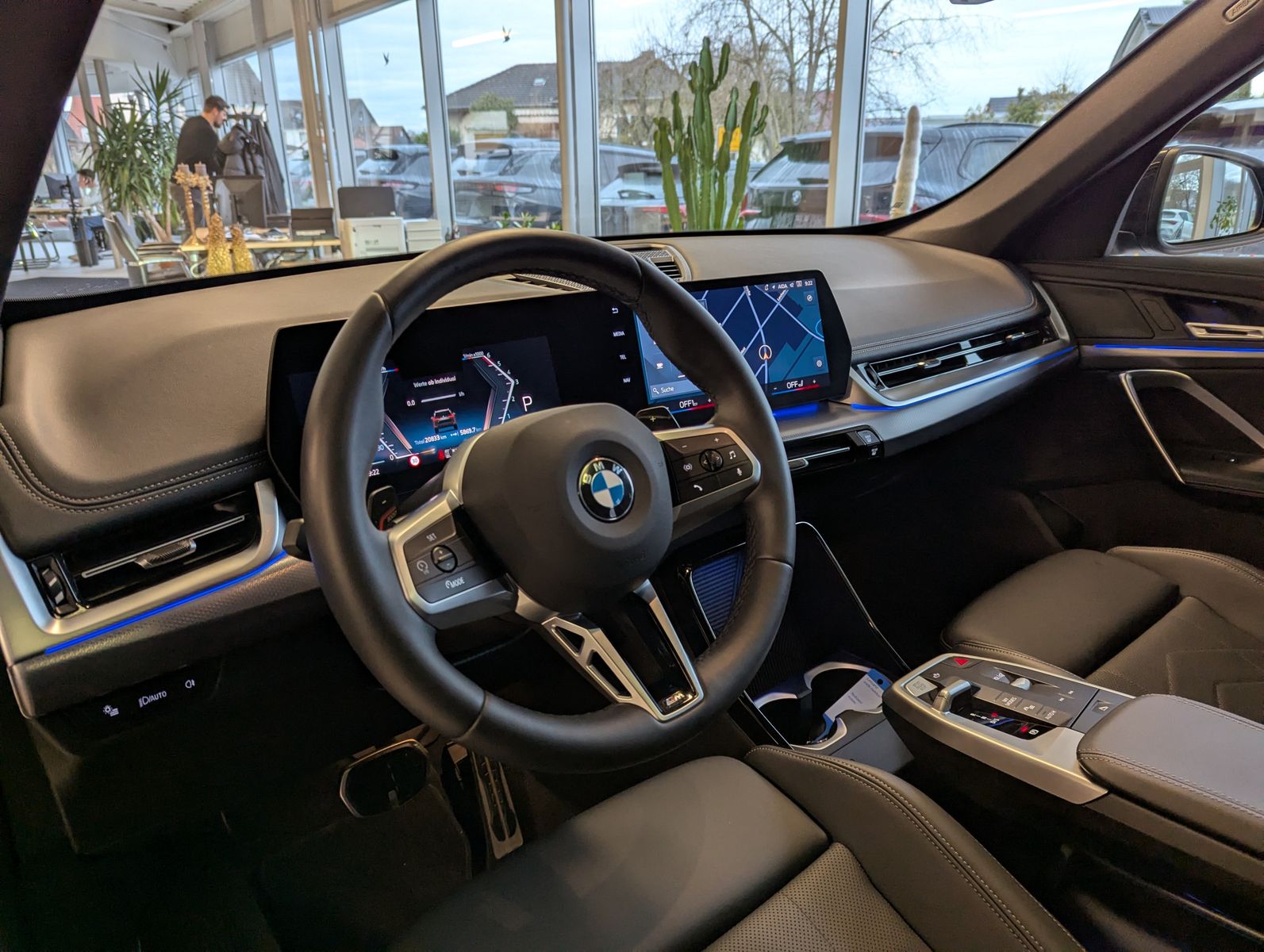 BMW X1 18d sDrive M-Sport Travel-Paket Pano Cam AHK - Image 22