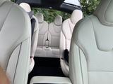 Tesla Model X Tri-Motor Allradantrieb Plaid Plaid - Tesla Model X: Plaid