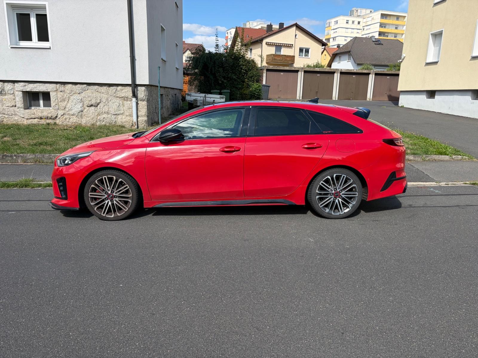 Kia pro_cee'd / ProCeed 1.6 T-GDI GT GT