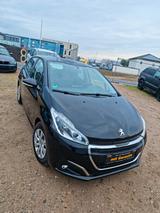 Peugeot 208 Active inklusive 12 Mon. Garantie - Peugeot 208 in Wiesbaden