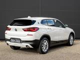 BMW X2 sDrive18i Aut GSD AHK LED Navi Parkassist 1VB - BMW X2 in Stuttgart