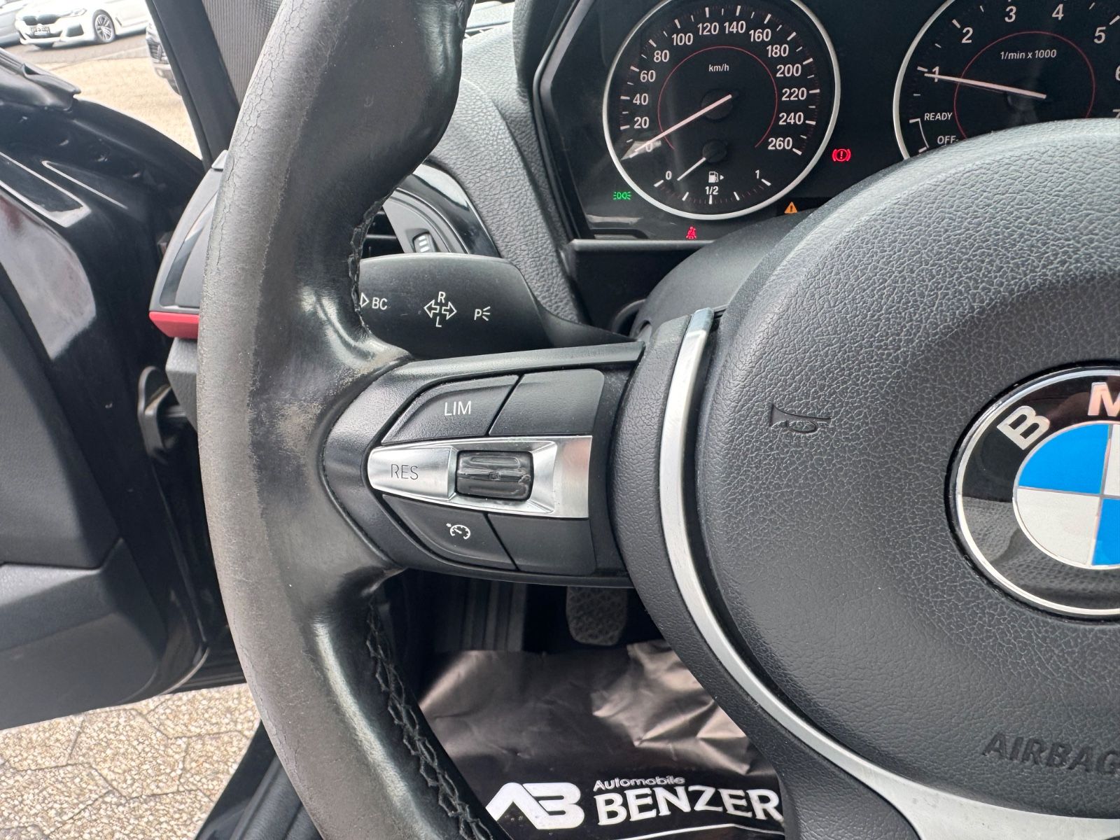 Fahrzeugabbildung BMW 116 i Sport Line 4200€ Netto EXPORT