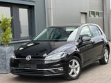 Volkswagen Golf VII Lim. Highline BMT/Start-Stopp Automatik - Gebrauchtwagen in Bonn