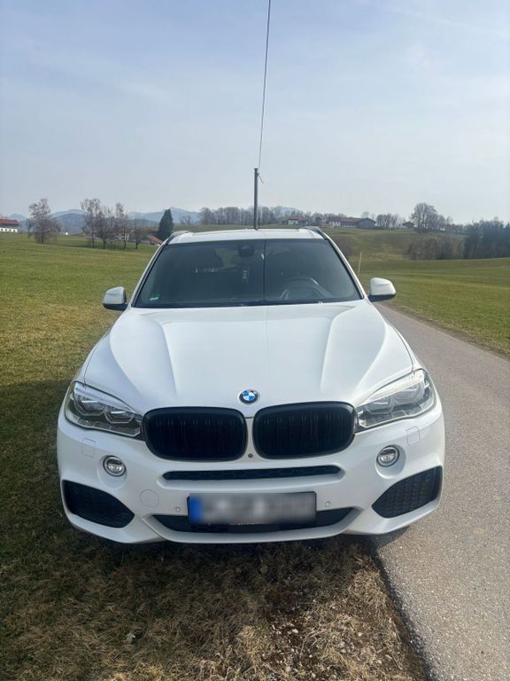 Image of BMW 530
