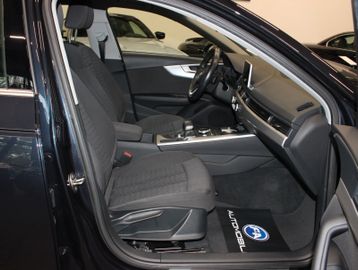 Audi A4 - 8