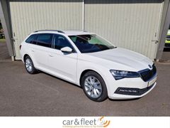 Fahrzeugabbildung Skoda Superb Combi Style 4x4 Navi LED ACC RFK AHK Virt