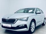 Skoda Scala Clever 1.0 TSI *1.H *NAVI*VIRTUAL*8xREIFEN - Skoda Scala: Clever