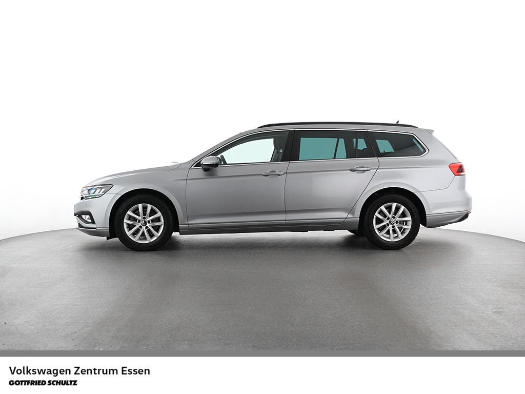 Volkswagen Passat Variant Business LED AHK Navi Sitzhzg imagem 3