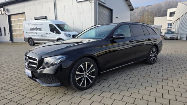 MERCEDES-BENZ E 400 d 4Matic*Navi*LED*AHK*RFK*ACC*Multikontur*