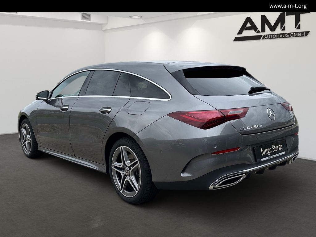 MERCEDES-BENZ CLA 250