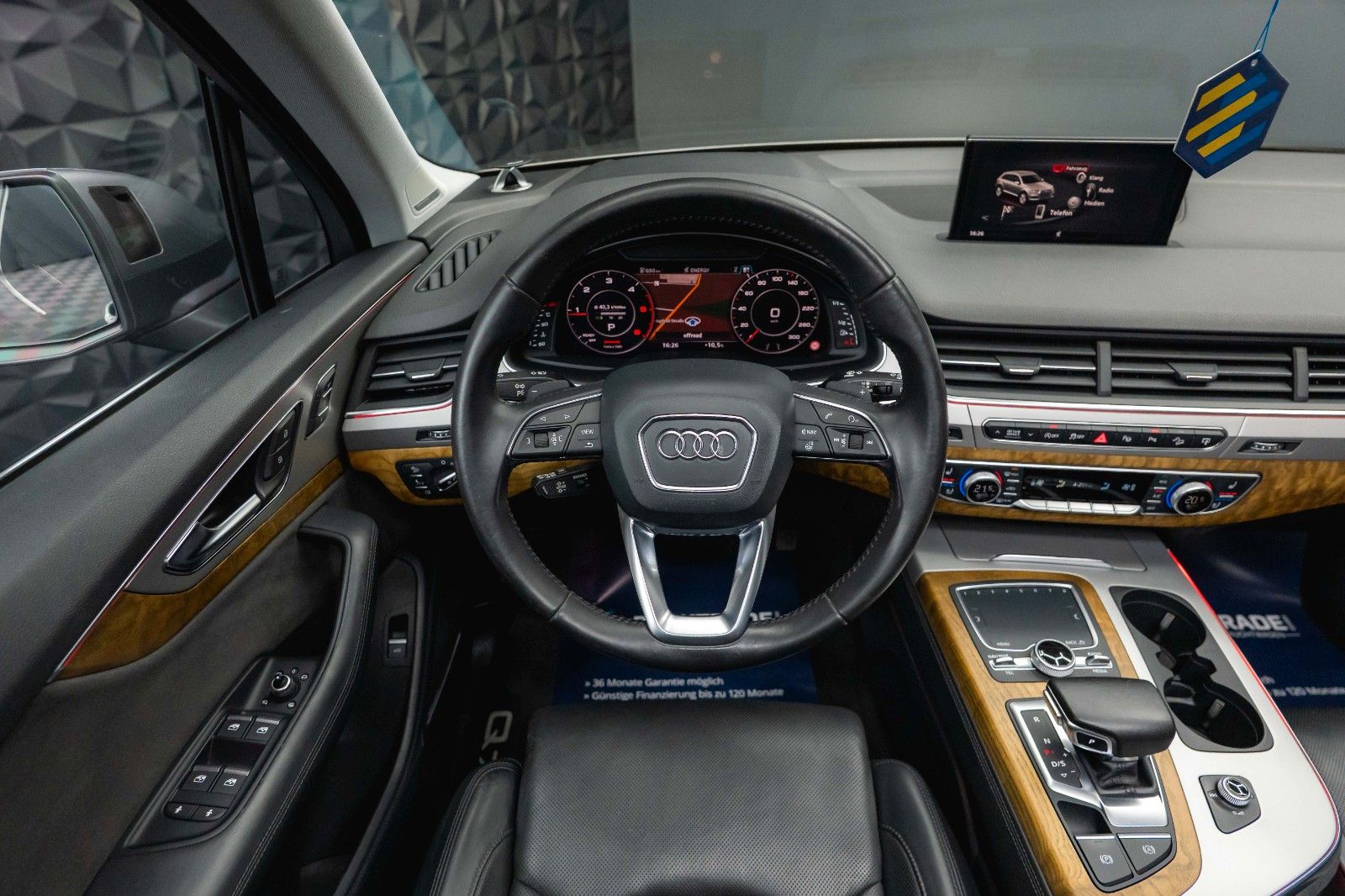 Fahrzeugabbildung Audi Q7 3.0 TDI quattro S-Line Plus *Pano*ACC*LED*