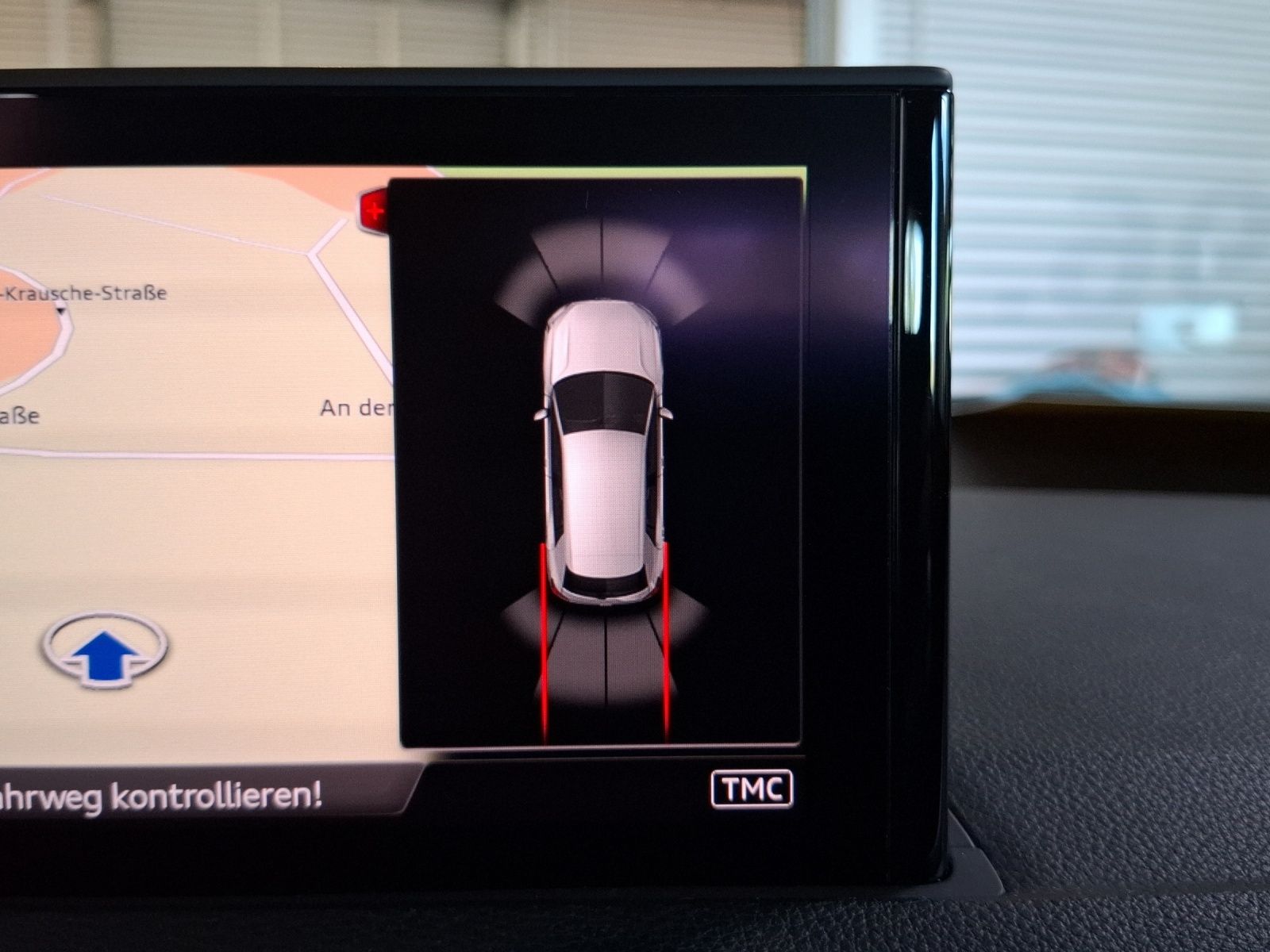 Fahrzeugabbildung Audi Q2 TFSI quattro S-Line Navi AVC ACC PDC SHZ APP