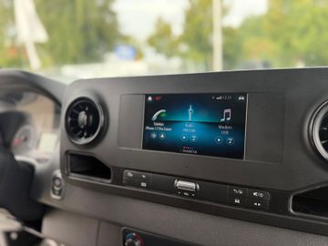 Mercedes Sprinter - 11