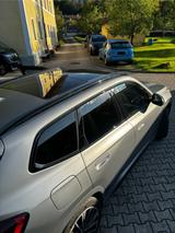 BMW iX1 xDrive30 - Vollausstattung  - BMW iX1 mit Schiebedach