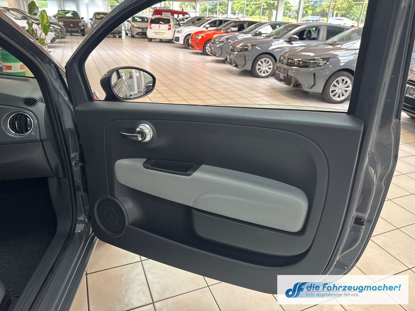 Fahrzeugabbildung Fiat 500 Pop Star Ellenator - Auto fahren ab 16