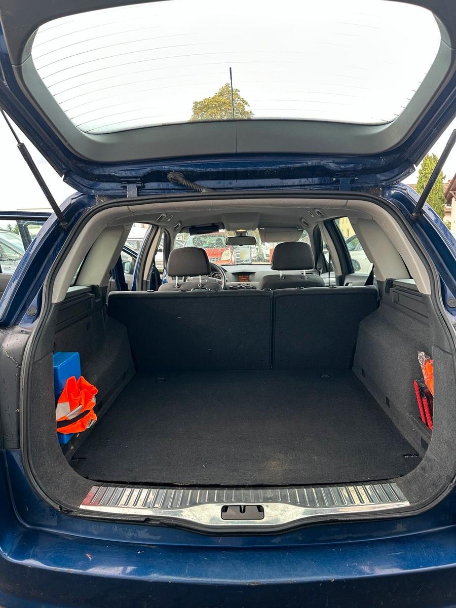 Opel Astra 2006 — photo 6