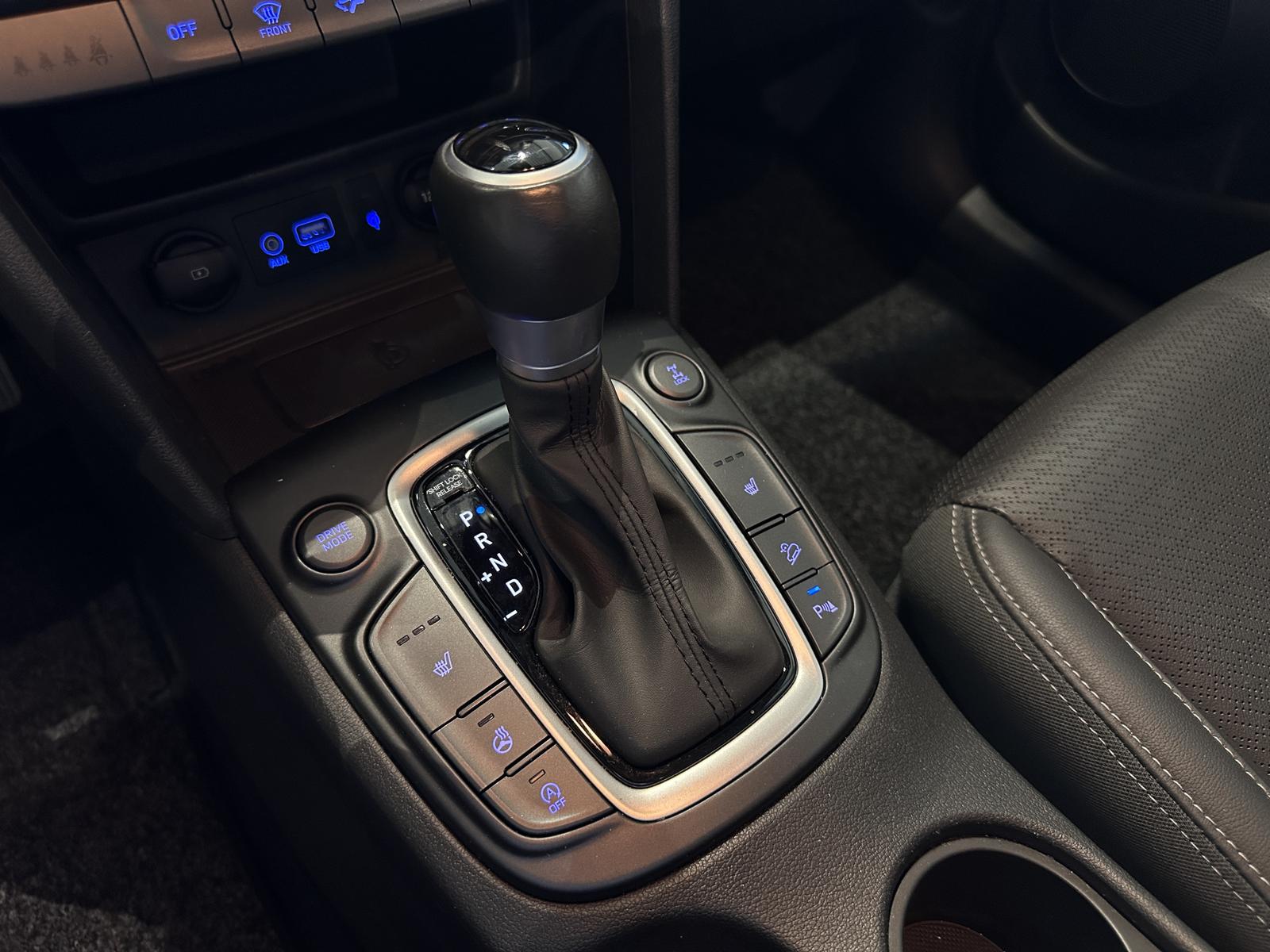 Hyundai Kona Premium 4WD *LEDER, AUTOMATIK, AHK, RFK*
