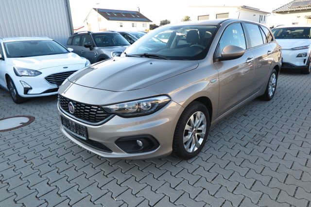 Fiat Tipo Lounge Navi Sitzheizung