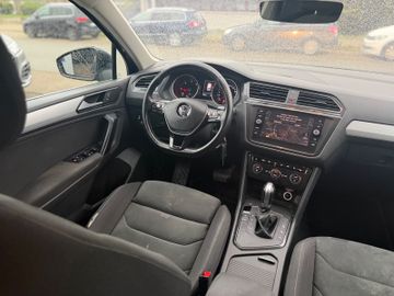 Volkswagen Tiguan - 8
