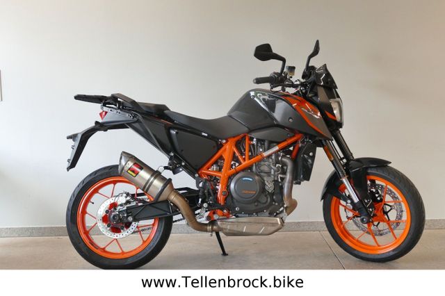 KTM Duke 690 R Akrapovic