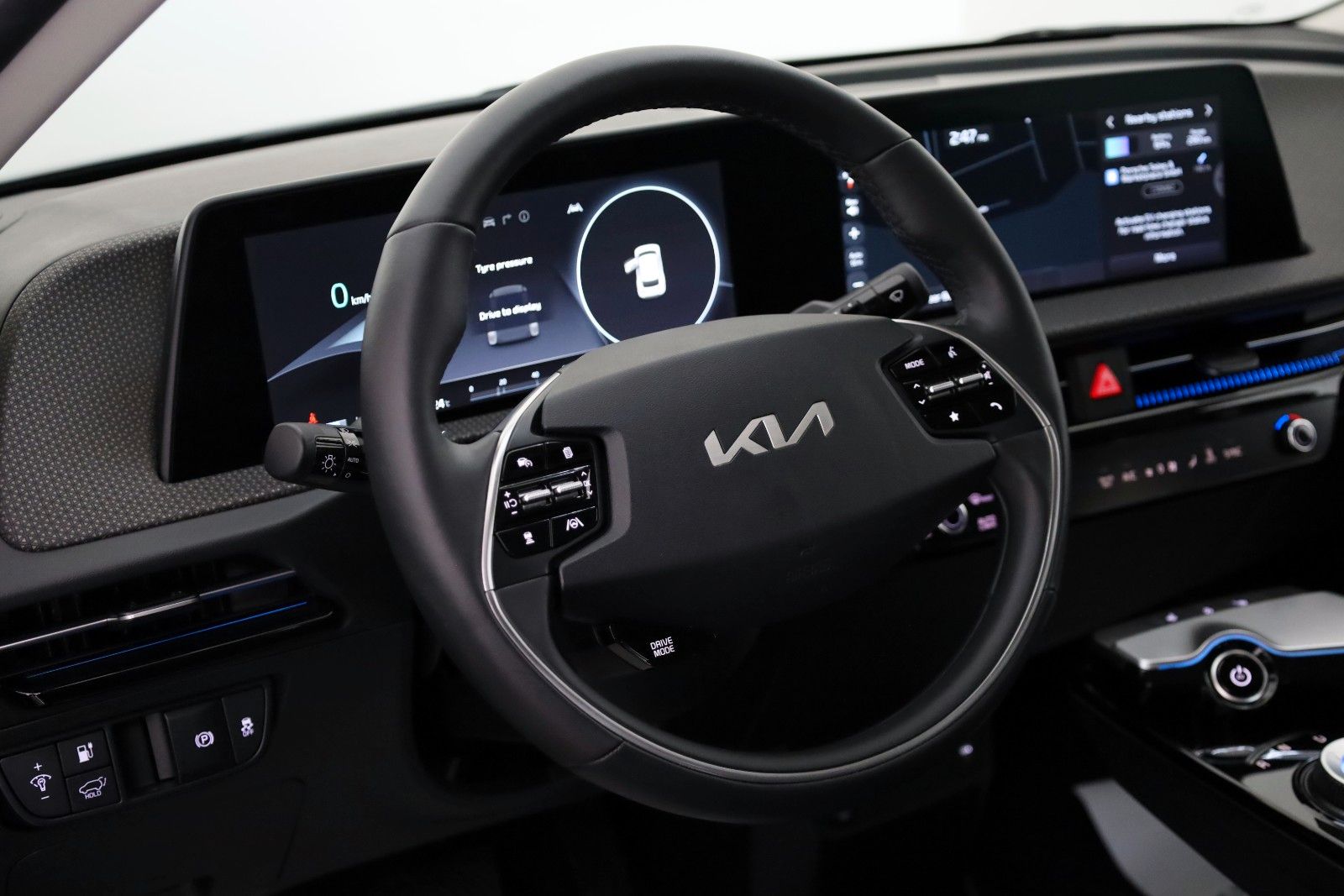 Fahrzeugabbildung Kia EV6 Business 77,4kWh, Leder,Wärmep.,LED,4xSH,ACC