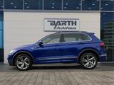 Volkswagen Tiguan 2.0 TSI R-Line 4-Motion+PANO+AHK+MATRIX+A - Volkswagen Tiguan mit Benzin-Antrieb: Geländewagen, Automatik, 2.0