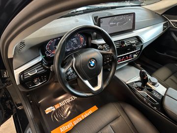 BMW 520 i Touring*1. Hand*Klima*SHZ*Kamera*Navi*AHK*