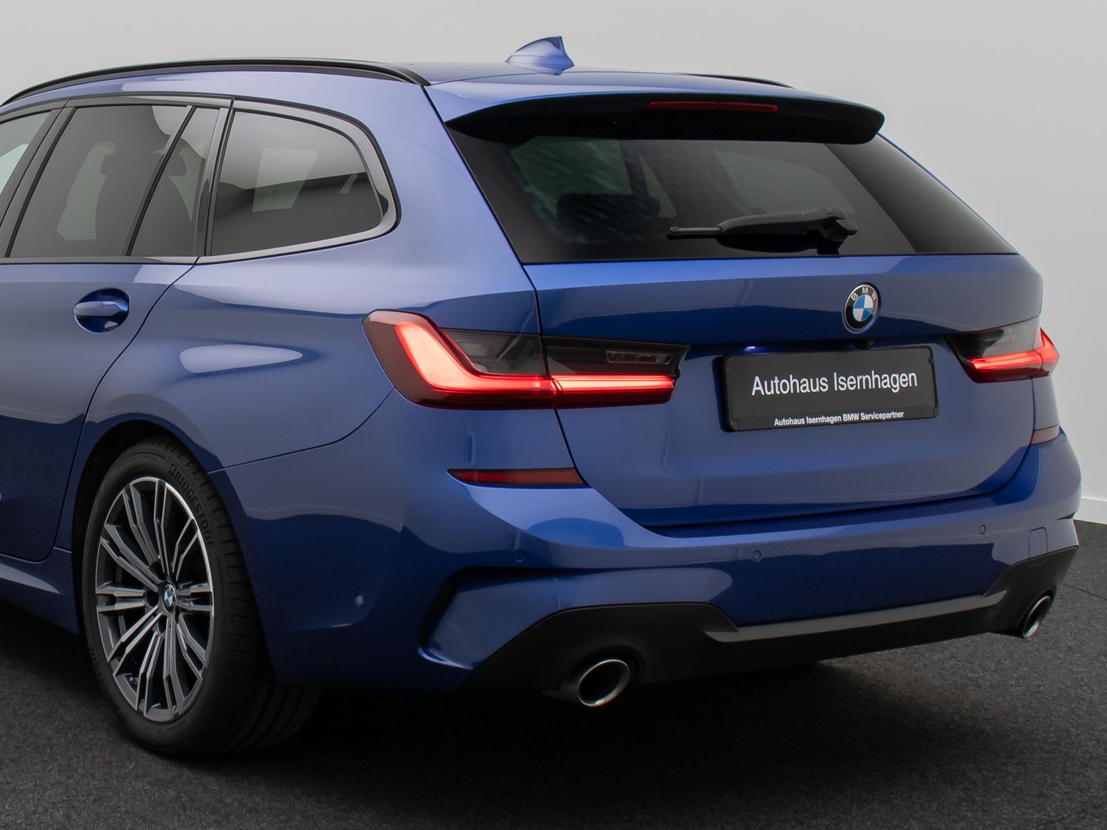 Fahrzeugabbildung BMW 320i M Sport Alarm DAB Kamera Komfort Standhzng