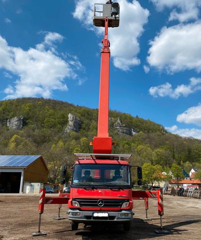 Palfinger Bison TKA 28 + Mercedes LKW