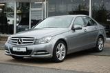 Mercedes-Benz C 180 CGi Lim. Avantgarde *AUTOMATIK|NAVI|PDC* - Mercedes-Benz C 180 mit Benzin-Antrieb: Limousine, Automatik