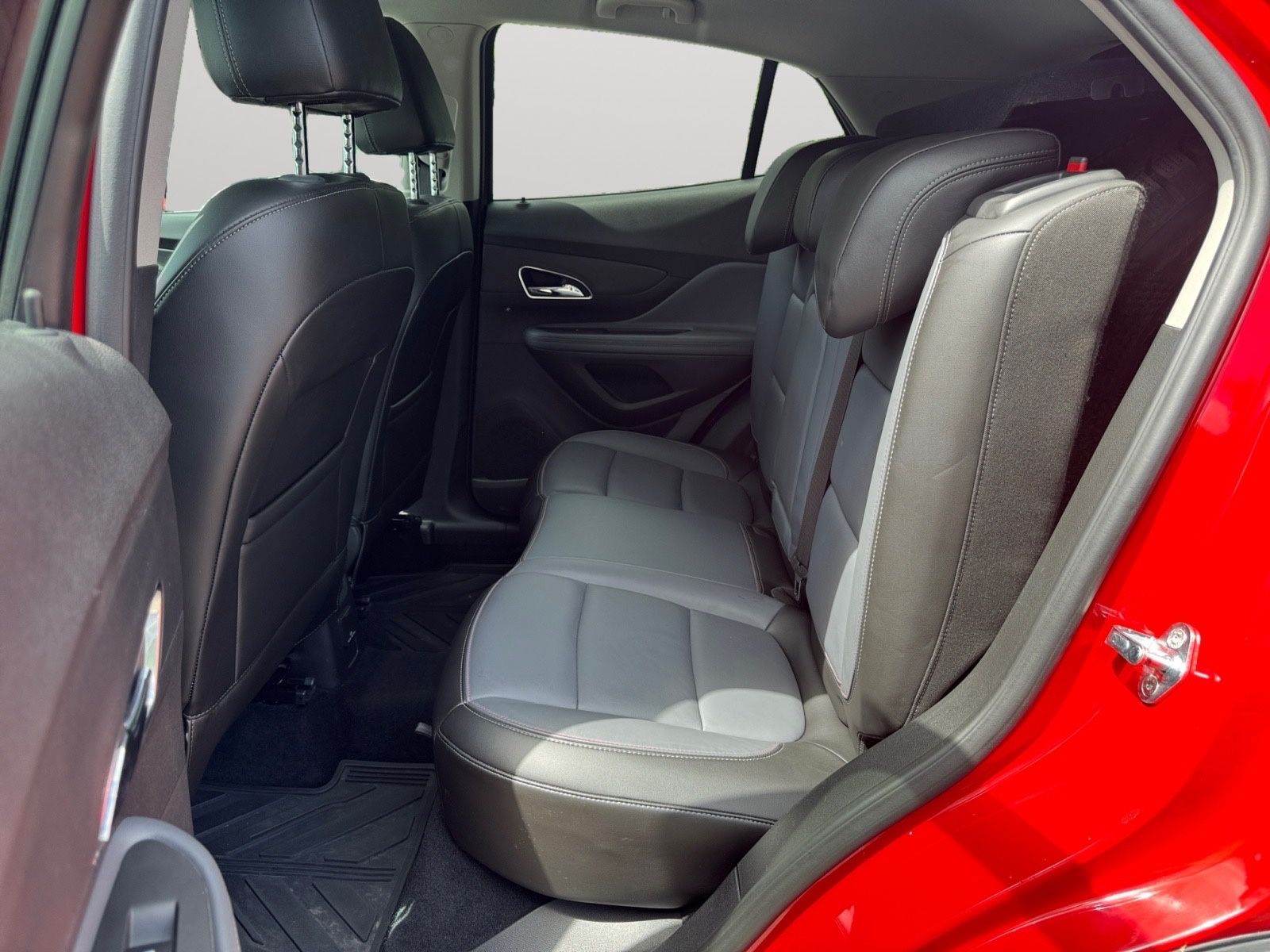 Fahrzeugabbildung Opel Mokka Color Innovation ecoFlex*Xenon*Leder*8Fach