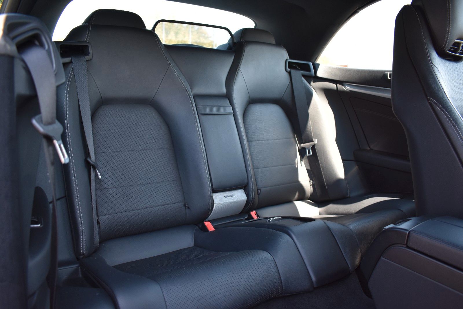 Fahrzeugabbildung Mercedes-Benz E 350 Cabrio /AMG Line /Harman Kardon/LED/Kamera