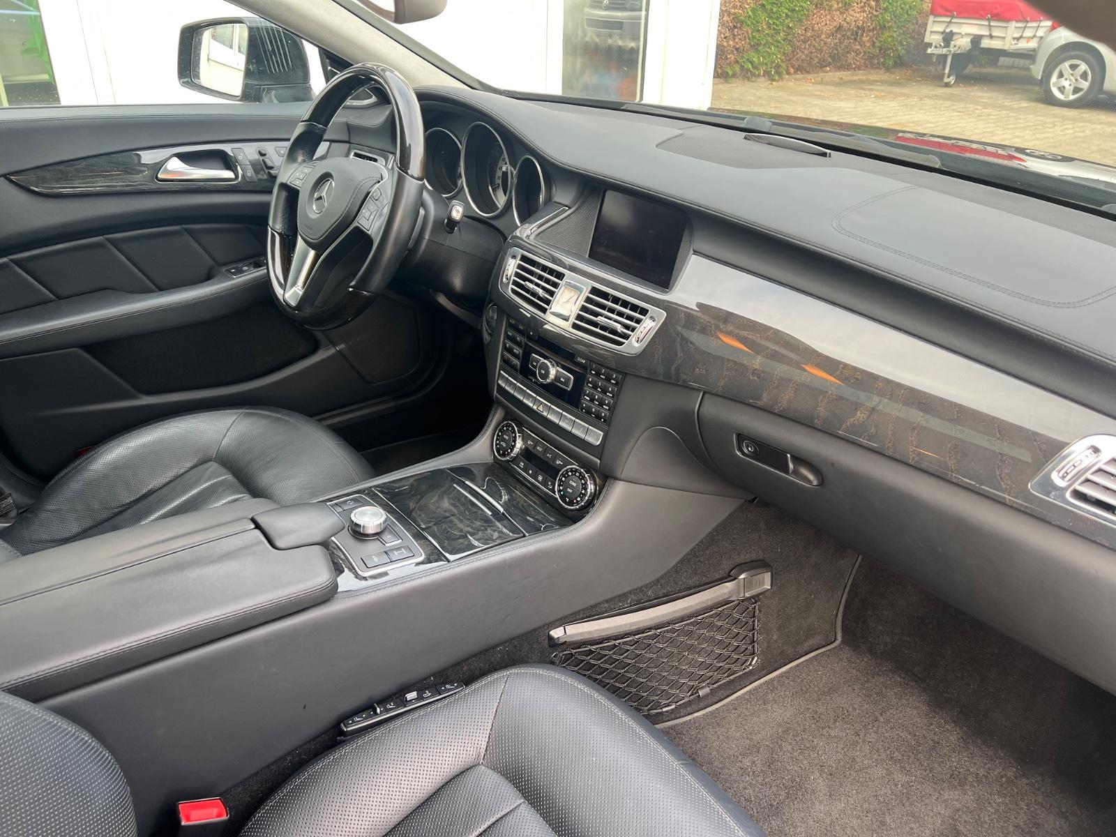 Mercedes-Benz CLS 350 Shooting Brake / 2. Hand / LED / Distro.