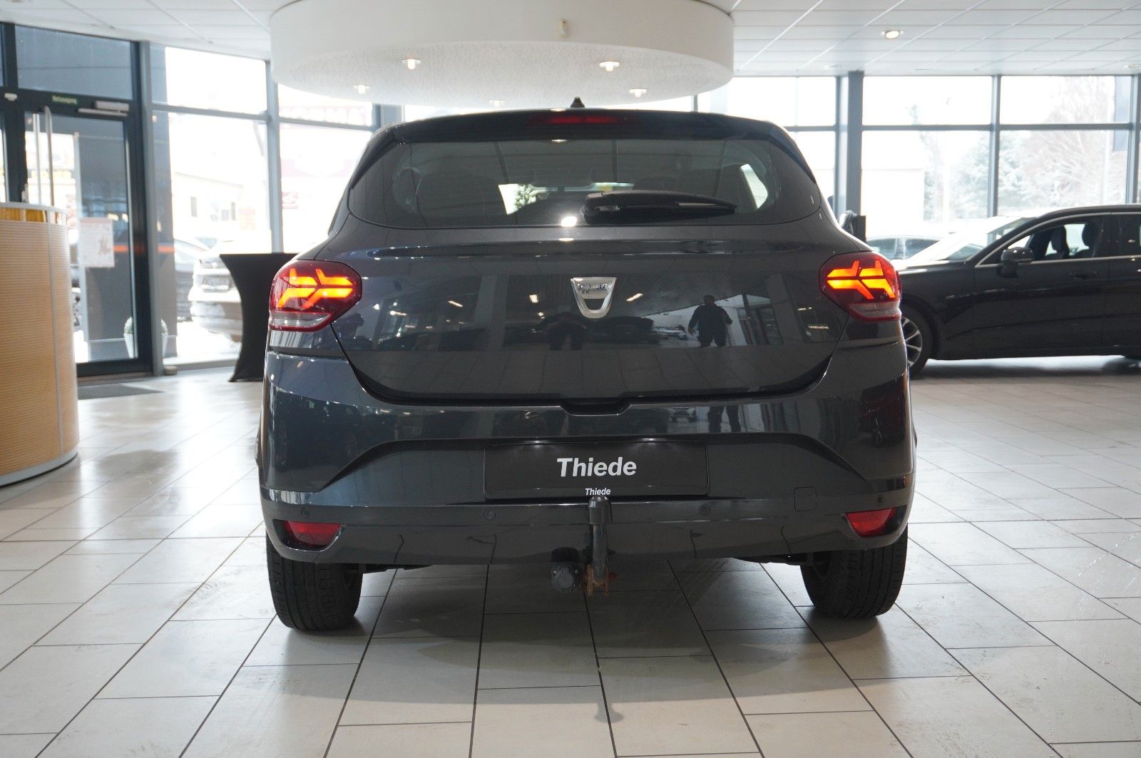 Fahrzeugabbildung Dacia Sandero III 1.0 TCE COMFORT LED/DAB/SHZ/TEMP/AHK