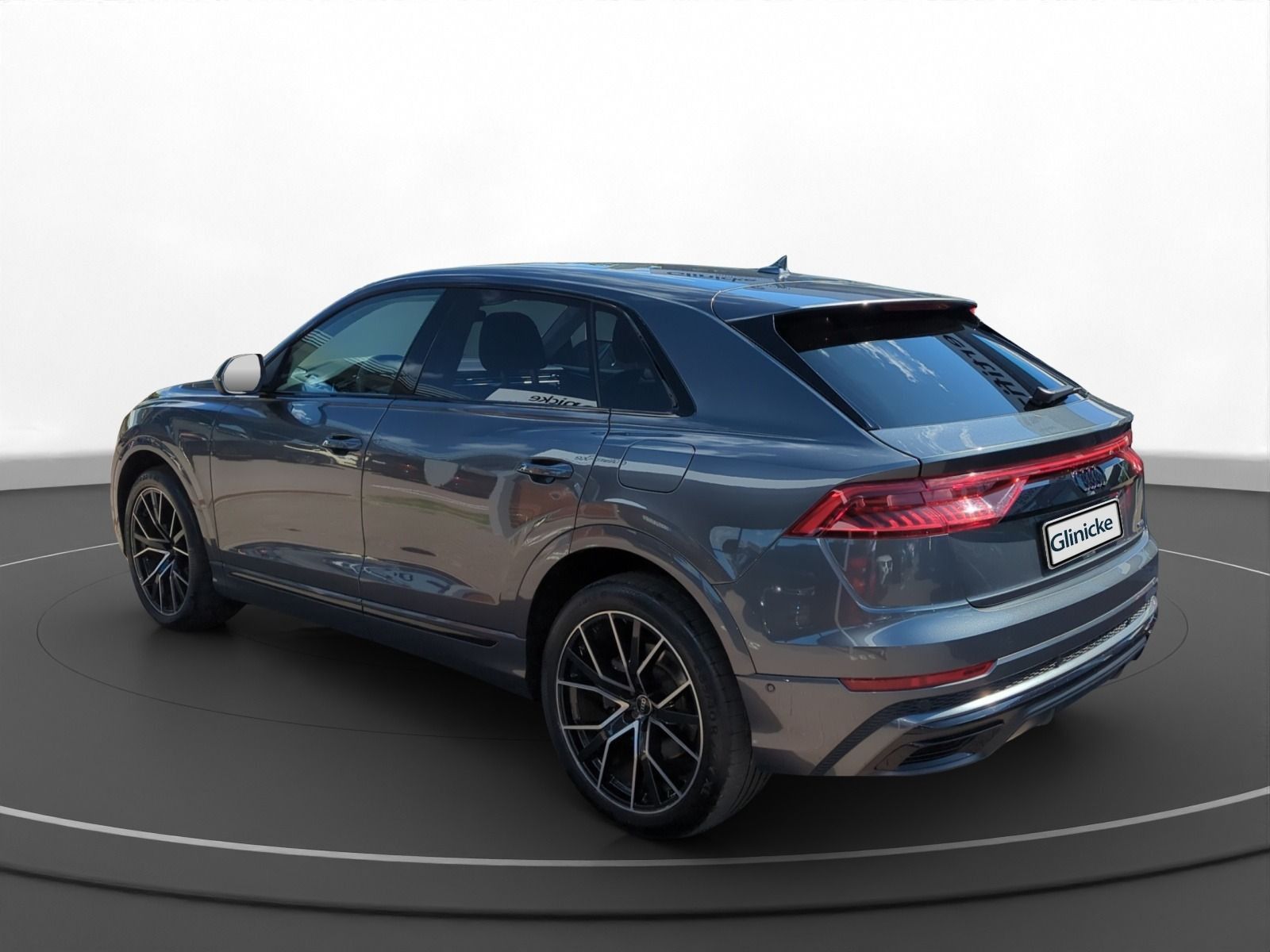 Audi Q8 55 TFSI e quattro S-line AHK LUFT imagem 2