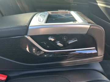 BMW 740 - 10