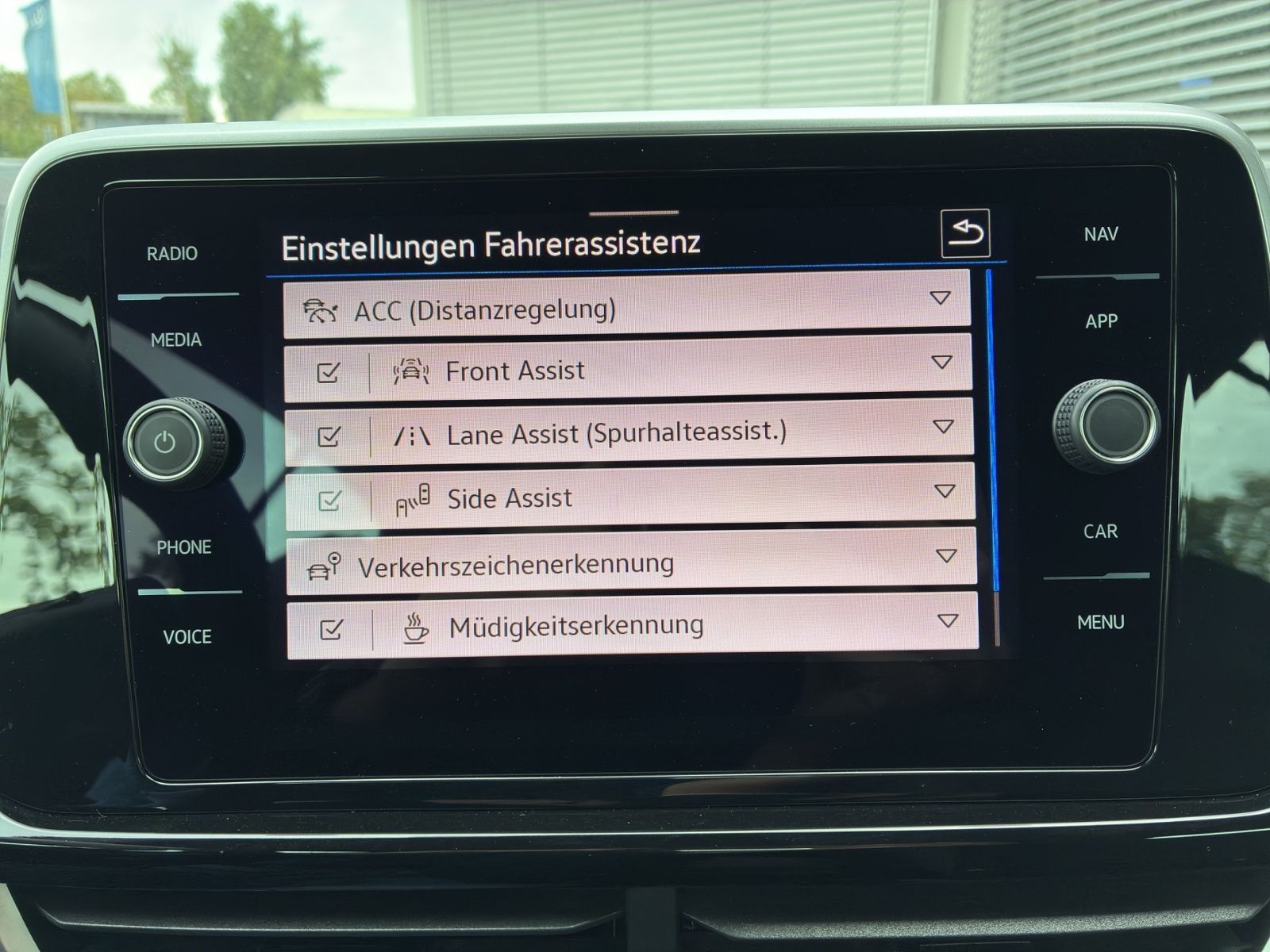 T-Roc Cabriolet 1.5 TSI R-LINE *DCC*BEATS*