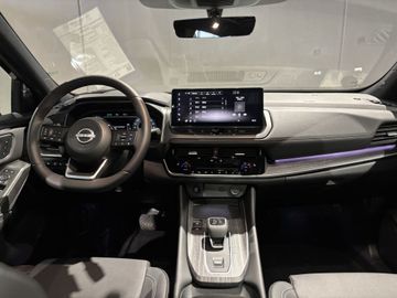 Fotografie 16 des Nissan Qashqai 1.3 DIG-T MHEV Xtronic Tekna Pano Bose