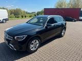 Mercedes-Benz GLC 300 d 4M. LED AHK Leder Standheizung Kamera - gebrauchte Mercedes-Benz GLC 300 aus dem Jahr 2020