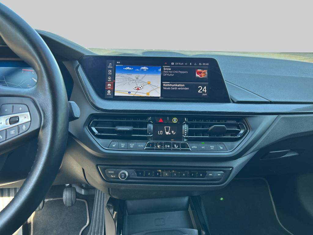 BMW 116 i Sport Line LED Navi Lenkrad- und Sitzheizun, миниатюра 14