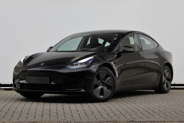 Tesla Model 3 Basis RWD 60 KWH