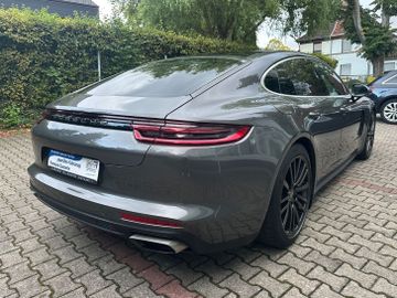 Porsche Panamera - 10
