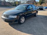 Volkswagen Passat Limo VR5 Highline Automatik 113000km oldi - Volkswagen Passat: Vr5