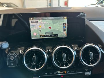 Mercedes-Benz B 200 *Kamera*PDC*Leder*Keyless*Navi*