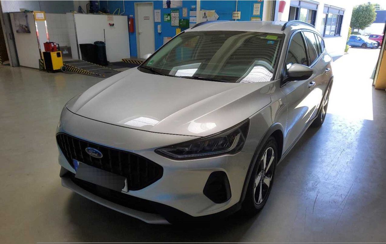 Fahrzeugabbildung Ford Focus T 1.5d AT8  LED/NAVI/SHZ/DAB/RFK/AHK/8Fa