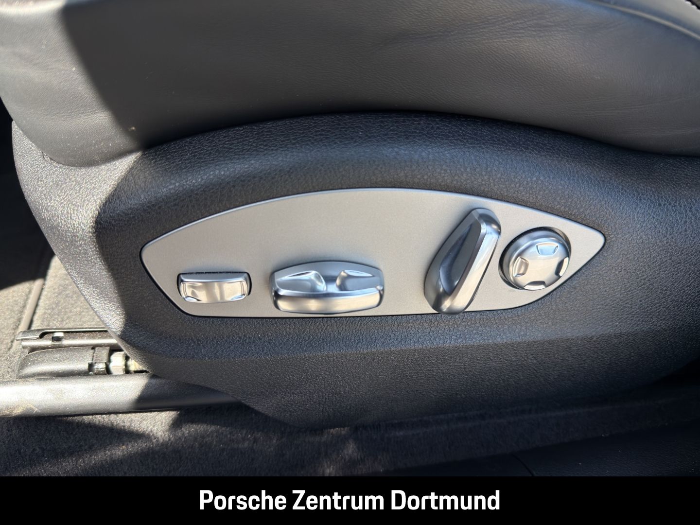Porsche Macan S foto 19