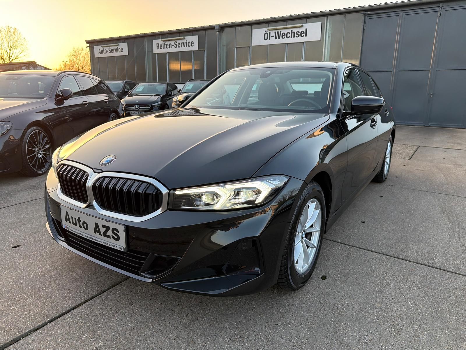 BMW 320d Limousine/FACELIFT/1.Hd/NAVI/HEAD UP/PDC foto 3
