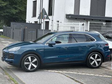 Porsche Cayenne - 5