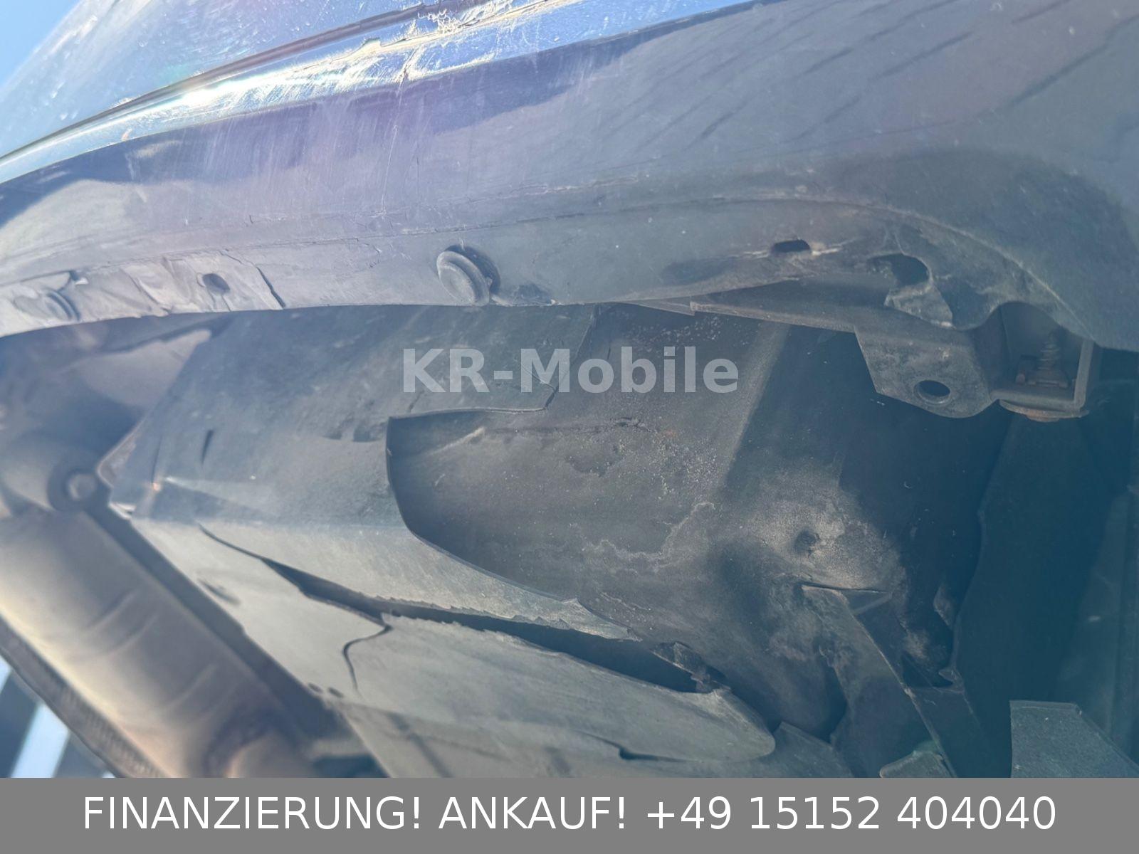 BMW 520 2011 — photo 20