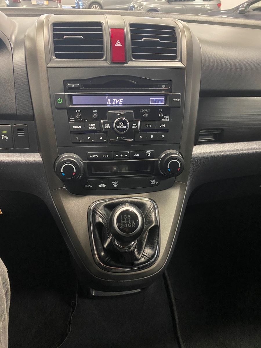 Fahrzeugabbildung Honda CR-V 2.2 TDI+ELEGANCE+ALLRAD+AHK+SITHEIZUNG+18"+